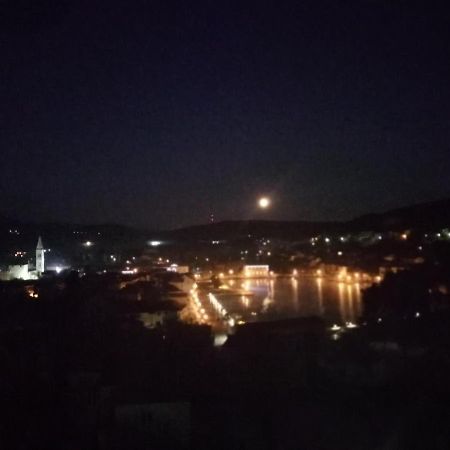 Apartment Sea View イェルサ エクステリア 写真
