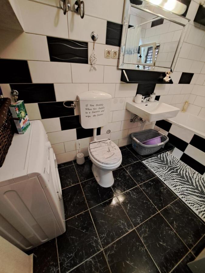 Apartment Sea View イェルサ エクステリア 写真