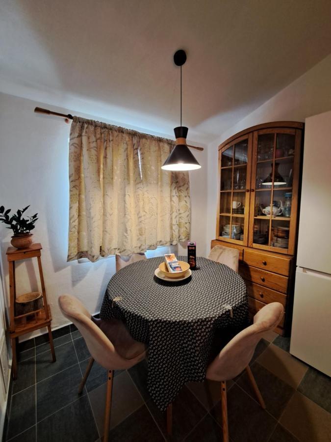 Apartment Sea View イェルサ エクステリア 写真
